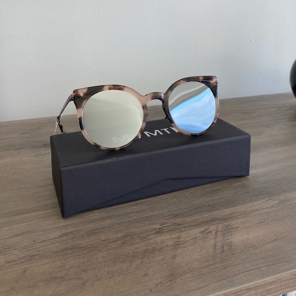 MVMT sunglasses